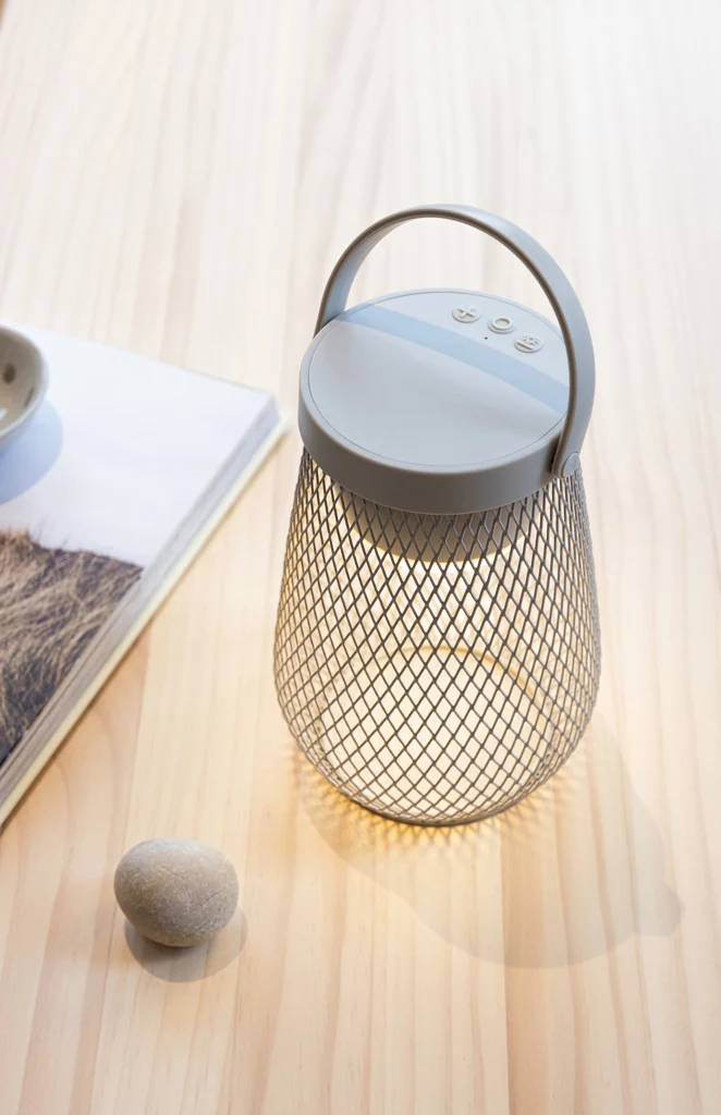 Aurora USB-Tischlampe aus RCS recyceltem ABS