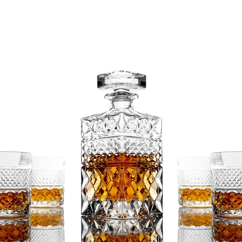 Whiskey Dekanter mit Gläsern & Chilling Stones Geschenk Set