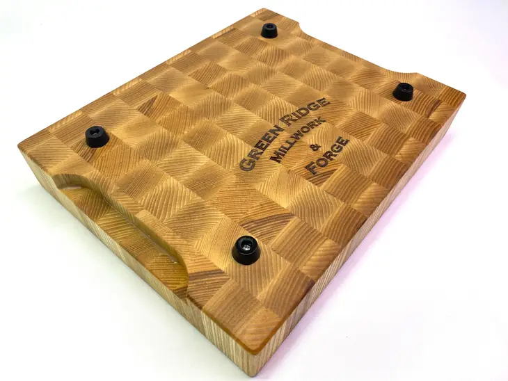 Schneidebrett Hackblock Esche 25 x 20 x 3,75 cm